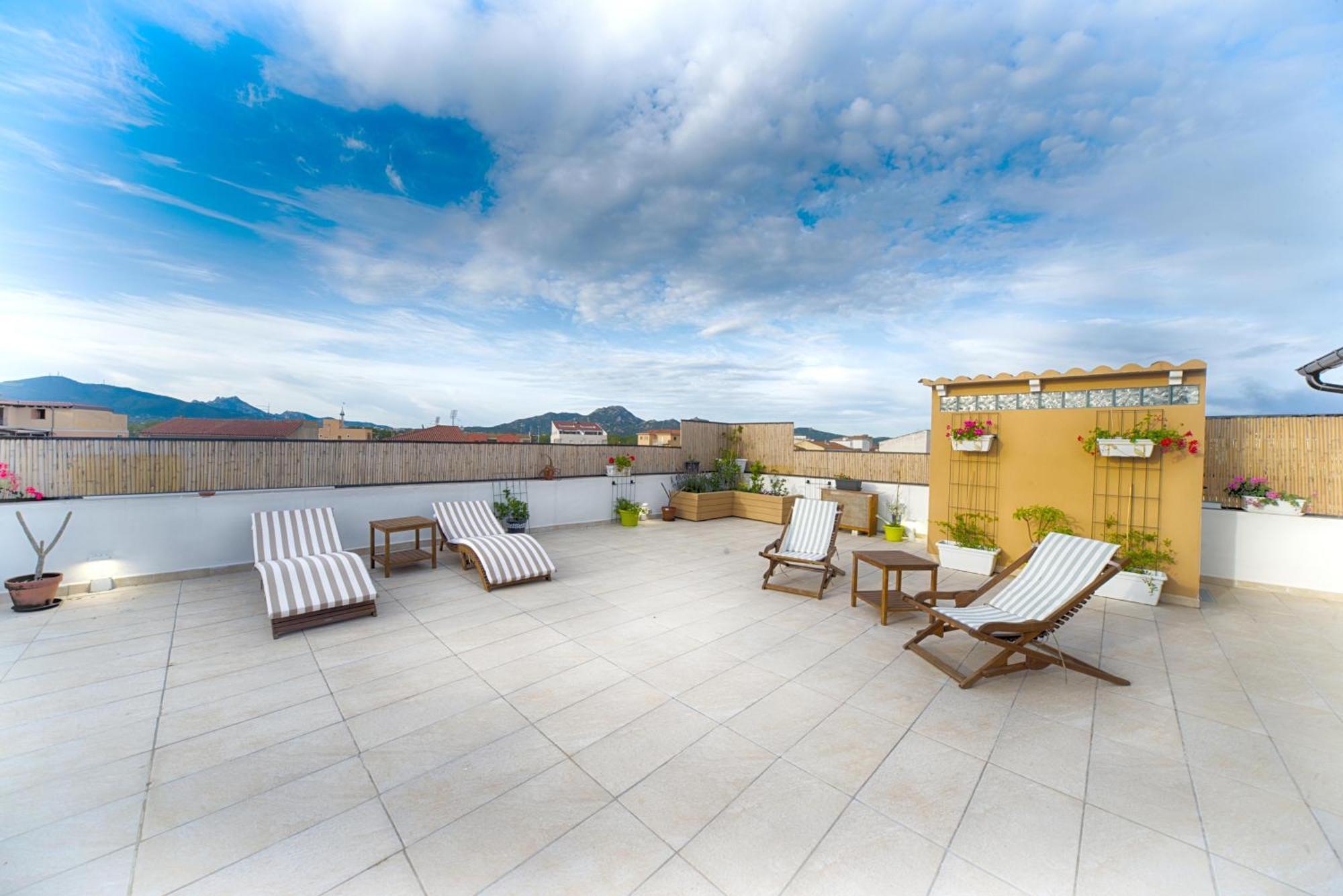 Terrace Rooms Olbia Center Exteriör bild